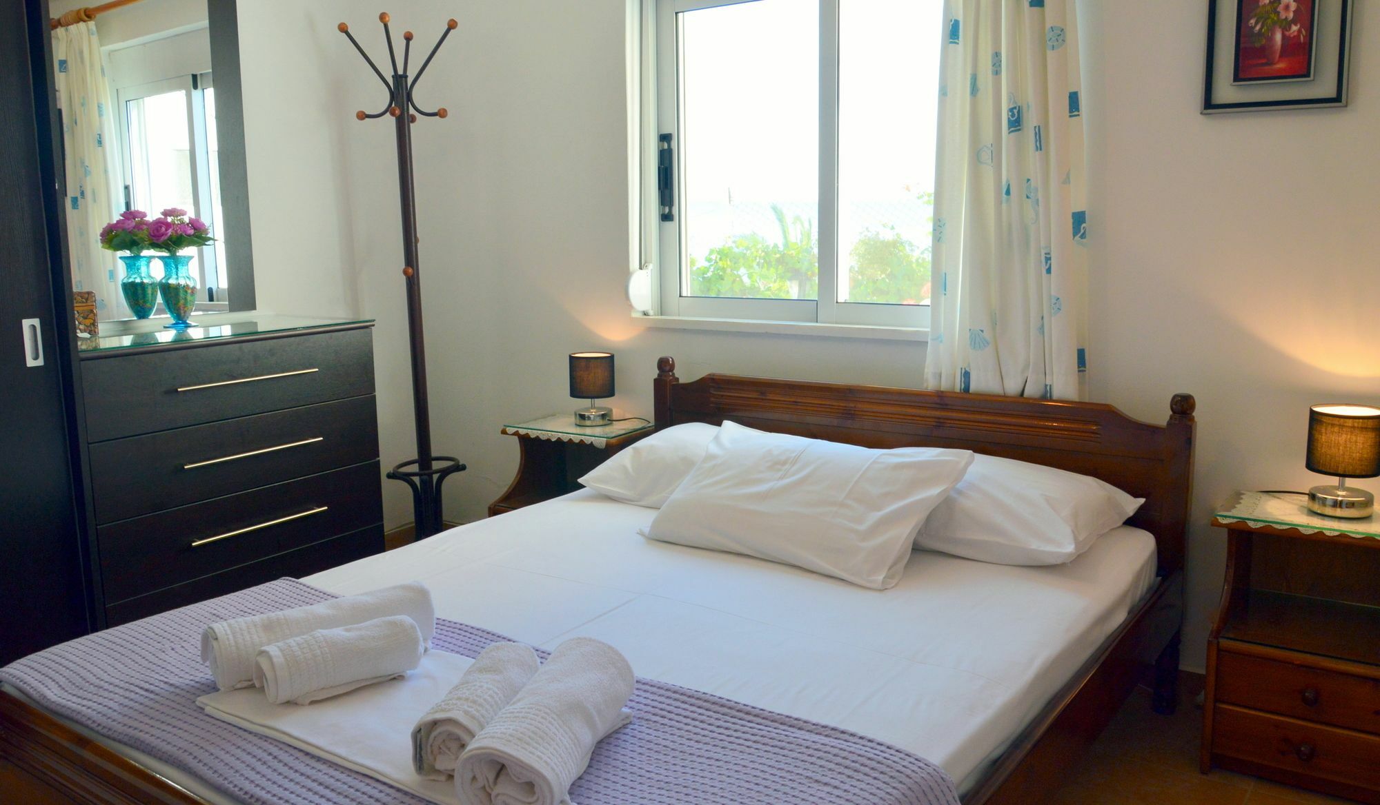 Manos Apartments Almirida Esterno foto